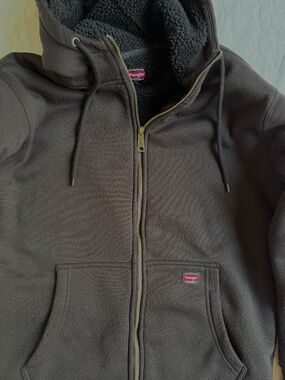 Men’s Thermal Sherpa-Lined Full-Zip Workwear Hoodie Wrangler Black Sz M